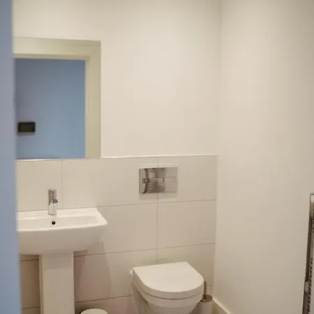 3 1 Bedroom, Sleeps X 4 Ferienhaus